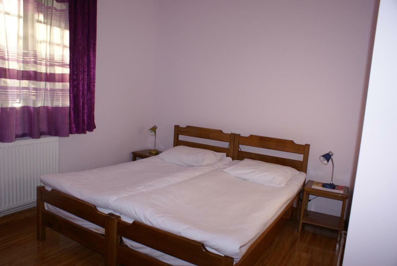 Karin'S B&B Sisian Esterno foto
